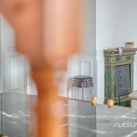 Flexliving - Bedroom - Vincent Auriol Nyaraló *