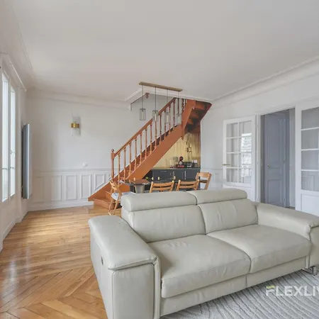 Flexliving - Bedroom - Vincent Auriol Holiday home
